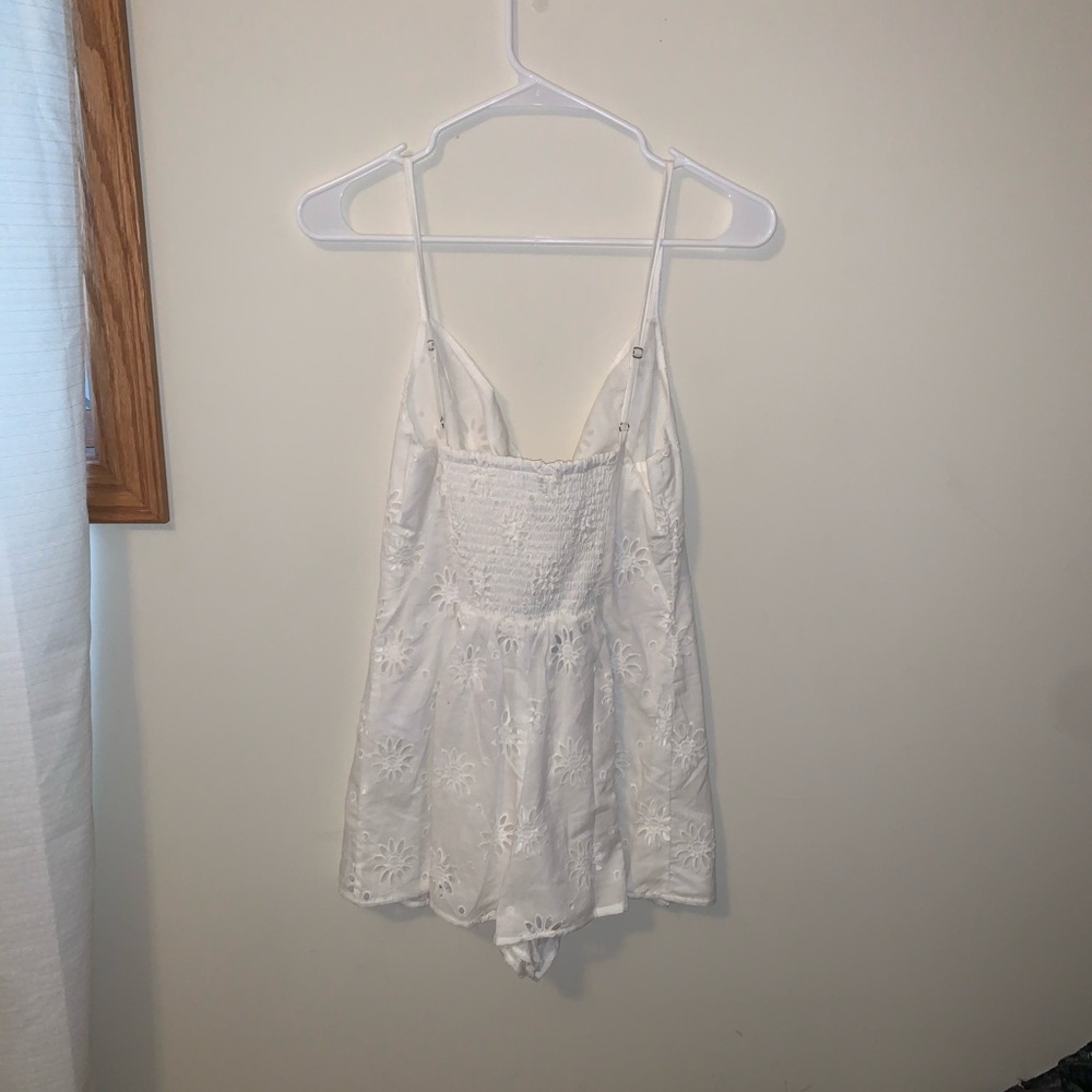 Romper - Picture 2 of 3